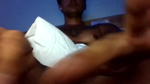Snapshot of juangsnow chatting on July 28, 11:15 pm Juan Gabriel online show from July 28, 11:15 pm