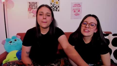 Snapshot of juanitaaa_ chatting on May 11, 2:50 am juanitaaa_ online show from May 11, 2:50 am