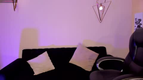 Snapshot of juanitaclay chatting on April 23, 8:00 pm Juanita Clay online show from April 23, 8:00 pm