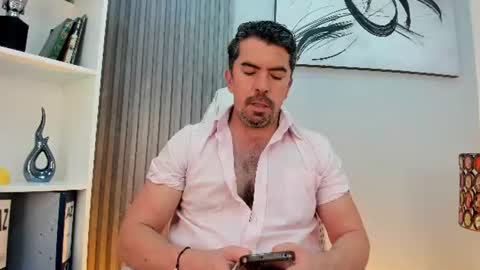Snapshot of juank_fit45 chatting on June 11, 4:43 am Juan k online show from June 11, 4:43 am