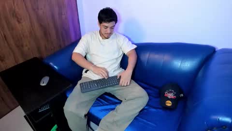 JUAN  online show from November 12, 3:12 pm