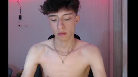 Snapshot of juanmres chatting on November 27, 4:47 am juanmres online show from November 27, 4:47 am