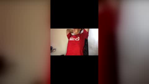 juannvalencia11 online show from April 11, 1:48 pm