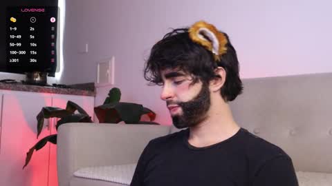 Juan online show from October 10, 5:45 pm