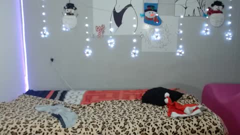 juanse_hot1 online show from December 24, 12:55 pm