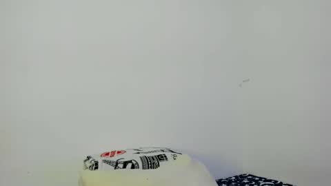 juansuarez204 online show from October 6, 10:29 pm