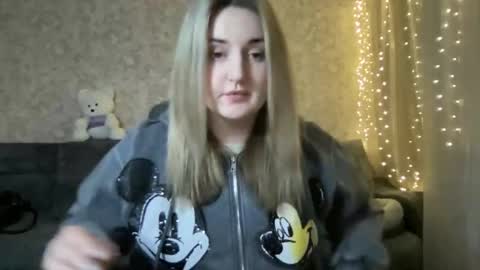 JudeValenti online show from January 17, 4:22 pm