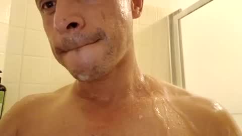 Snapshot of jugg2 chatting on September 16, 11:22 am Jugg online show from September 16, 11:22 am