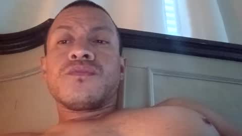 Snapshot of jugg2 chatting on October 5, 2:48 pm Jugg online show from October 5, 2:48 pm