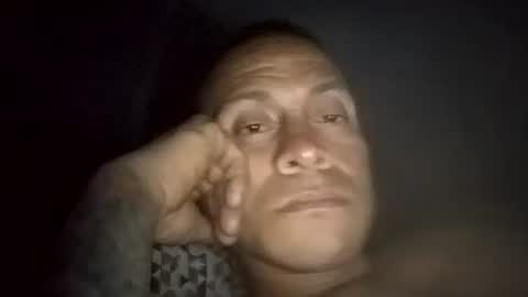 Snapshot of jugg3 chatting on December 4, 8:01 am Carlos online show from December 4, 8:01 am