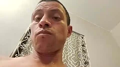 Snapshot of jugg3 chatting on March 7, 7:19 am Carlos online show from March 7, 7:19 am