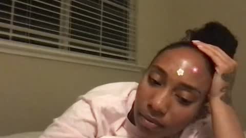 Snapshot of juicijazzi chatting on November 5, 8:25 am juicijazzi online show from November 5, 8:25 am