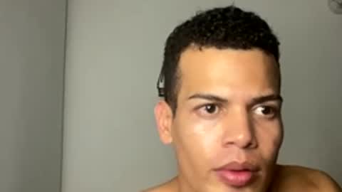 Miguel online show from April 15, 1:56 am