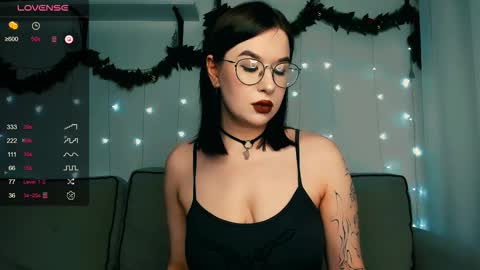 Bella online show from December 21, 3:57 am