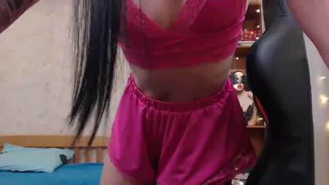 juicy_jesss online show from January 13, 8:37 pm