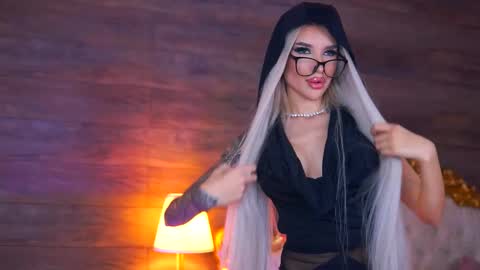 Jessye online show from February 12, 8:59 pm