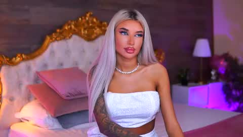 Jessye online show from June 20, 7:49 pm