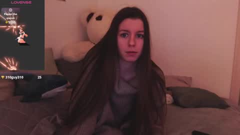 Snapshot of juicy_mystery chatting on January 12, 6:49 pm laura online show from January 12, 6:49 pm