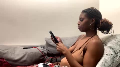 JuicyExotic online show from February 9, 9:26 am