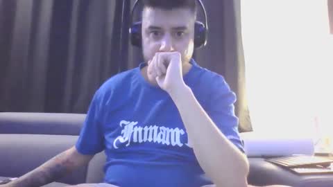 Snapshot of juicygoodness484 chatting on March 3, 9:11 am juicygoodness484 online show from March 3, 9:11 am