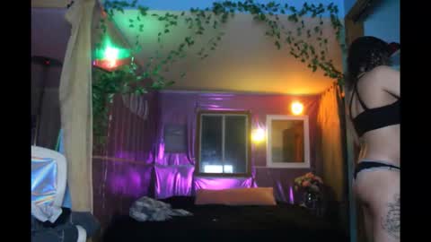 juicyjayxxx69 online show from March 14, 4:07 am