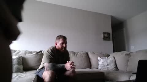 JuicyPeach36 online show from December 4, 2:59 pm