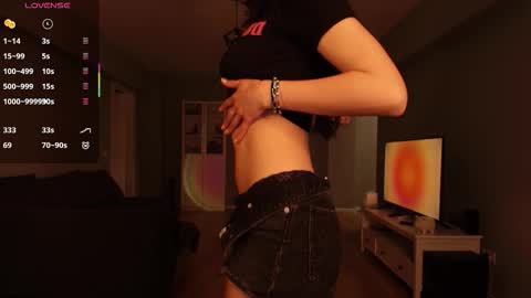 Juicy online show from March 26, 9:09 pm