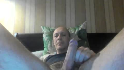 juinardd online show from May 5, 8:22 am