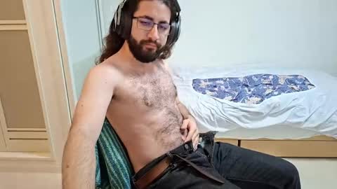 Jules online show from April 14, 11:05 am