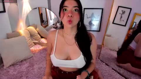 Jules online show from June 13, 6:50 pm