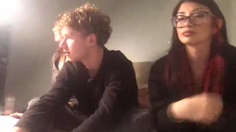 Snapshot of jules_vondi chatting on December 1, 4:17 am jules_vondi online show from December 1, 4:17 am