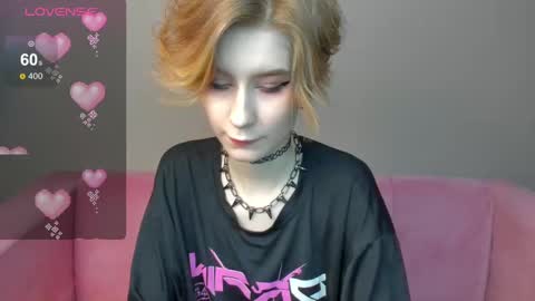 Snapshot of julescrown chatting on March 8, 12:55 am Jules online show from March 8, 12:55 am