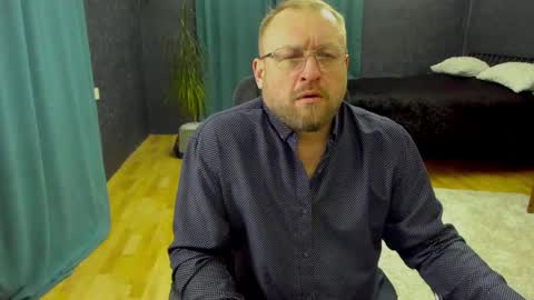 julia__cherry_ online show from February 24, 2:26 pm