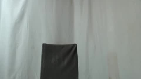 julia_giulia online show from February 10, 12:30 am