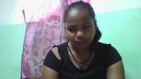 juliah02 online show from January 14, 5:30 am