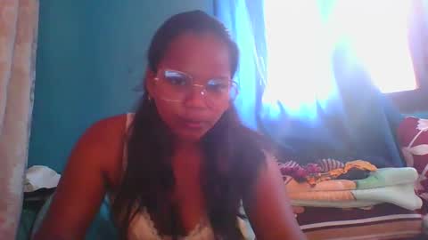 juliah02 online show from February 15, 8:44 am