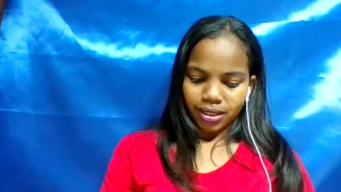 Snapshot of juliah02 chatting on June 18, 9:14 am juliah02 online show from June 18, 9:14 am