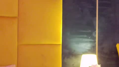 Snapshot of juliaharveyy chatting on February 23, 6:12 pm Julia online show from February 23, 6:12 pm