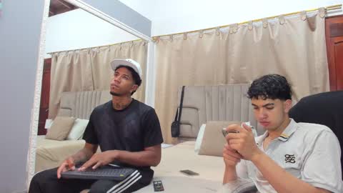 julian billy online show from December 26, 11:43 am