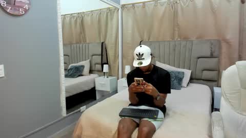 julian billy online show from January 21, 3:54 pm