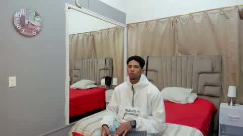 julian billy online show from February 3, 11:42 am