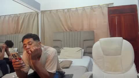 julian billy online show from March 3, 2:26 pm