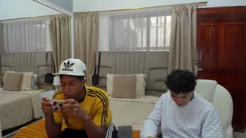 julian billy online show from March 7, 2:23 pm