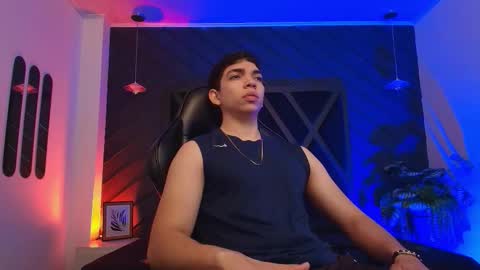 JULIAN  online show from March 6, 11:17 am