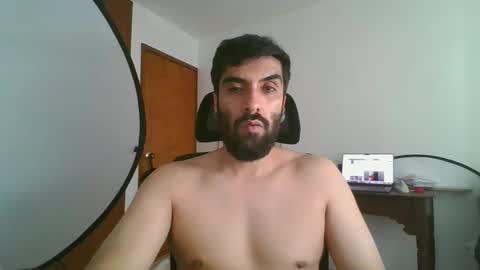 julian_patino online show from October 2, 8:38 pm