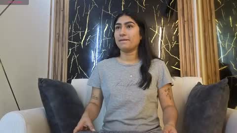 JULIANA AND CHRIS online show from April 15, 5:42 pm