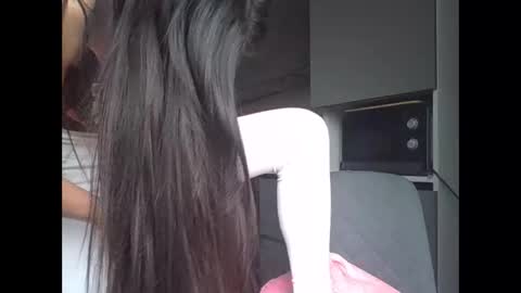 Snapshot of julianagold1 chatting on December 17, 11:17 am julianagold1 online show from December 17, 11:17 am