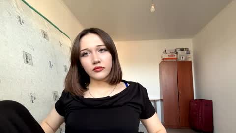 Kira online show from April 5, 11:18 am