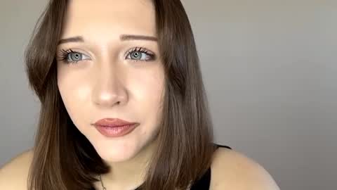 Kira online show from April 16, 12:50 pm