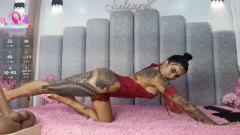 juliane_swee1 online show from May 22, 11:43 pm